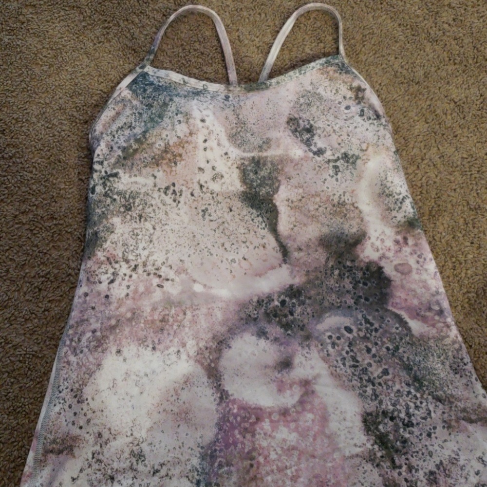 Lululemon fitted layering tank